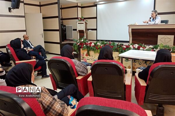 بازدید علمی دانش‌آموزان دبیرستان دخترانه علوی ناحیه 3  از بیمارستان امتیاز
