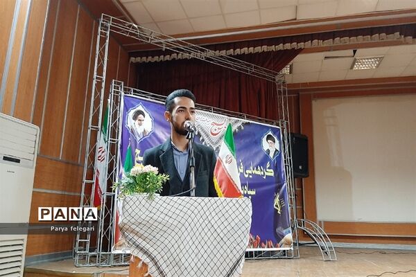 گردهمایی فرماندهان ادواری پایگاه‌های بسیج در شهرستان قرچک