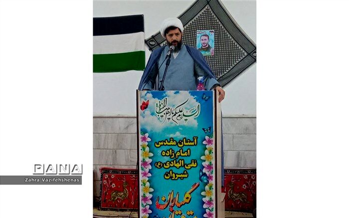 امامزاده‌ها باید به قطب فرهنگی تبدیل شوند