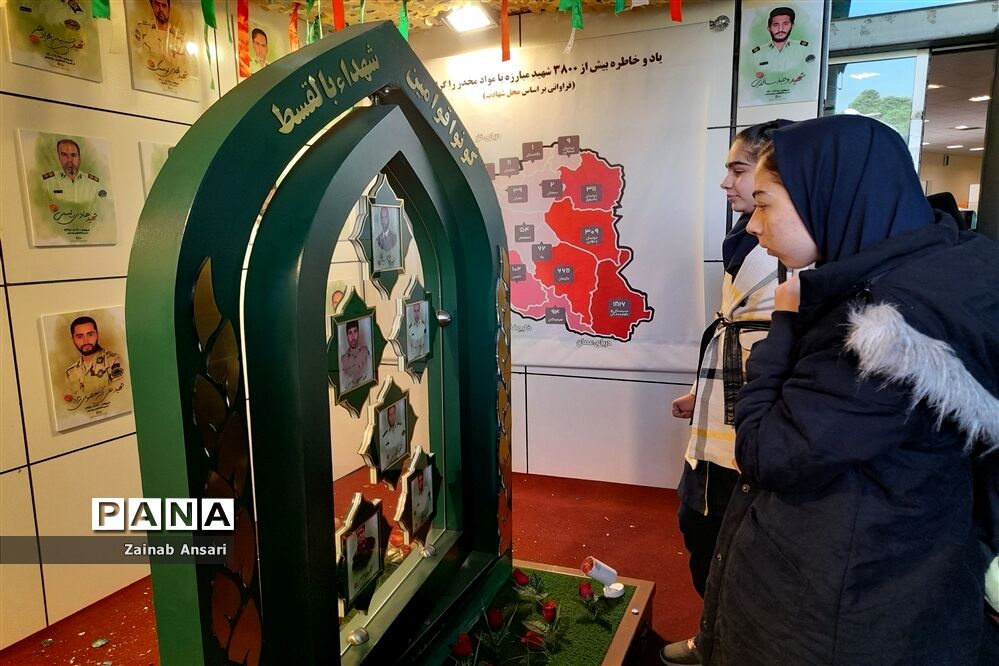 حضور ۱۲۰ دانش‌آموز یاریگر زندگی از مدارس ملارد در نمایشگاه یاریگران زندگی تهران