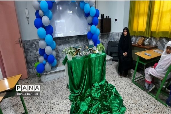 برگزاری کلاس‌های قرآن دوره اول دبستان شهدای فرهنگی