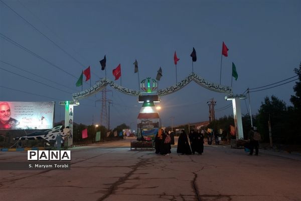 میزبانی شهدا در یادمان علقمه خرمشهر و قدمگاه شهدای غواص از نومعلمان فارس