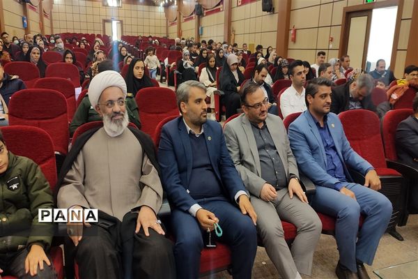 آیین تجلیل از برگزیدگان کنکور سال۱۴۰۲ در رباط‌کریم