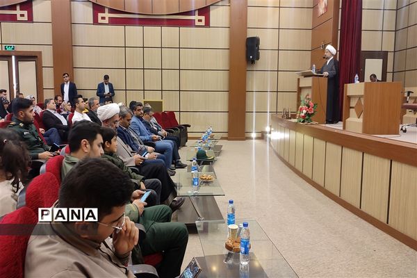 آیین تجلیل از برگزیدگان کنکور سال۱۴۰۲ در رباط‌کریم