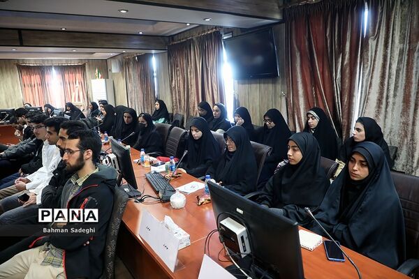 مراسم تجلیل از گروه تدریس جهادی «وتر»