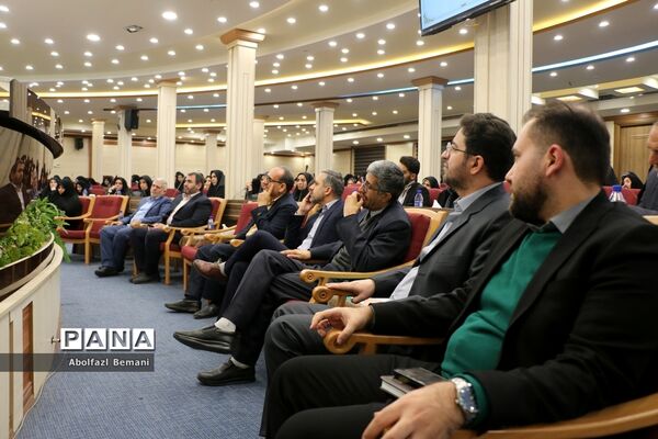 همایش سرگروه‌های علمی آموزشی مقطع ابتدایی استان قم-1