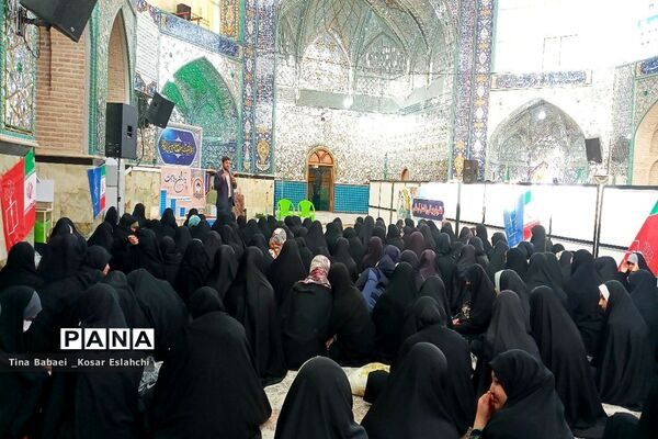 جلسه توانمندسازی پویندگان و پیشگامان مدارس ساوه