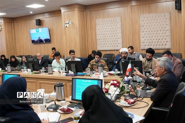 دومین دوره تربیت تسهیل‌گر کتابخوانی نوجوان