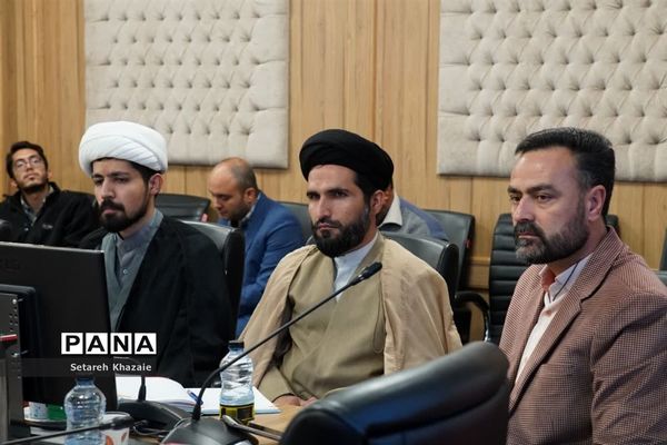 دومین دوره تربیت تسهیل‌گر کتابخوانی نوجوان