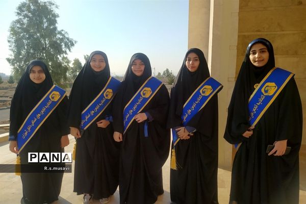 همایش نوجوانان دانش آموز با عنوان نو جهان در اردوگاه ۱۵ خرداد قم