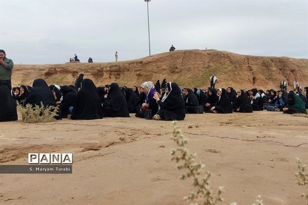 مرور درس‌های شهیدحسن باقری توسط معلمان فارس