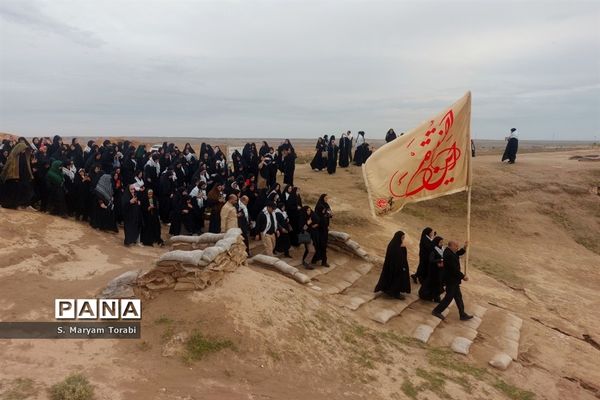 مرور درس‌های شهیدحسن باقری توسط معلمان فارس