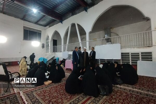 بازدید از دوره تربیت مربی قرآن کریم در خلیل آباد