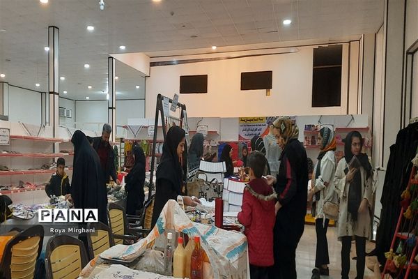 افتتاح نمایشگاه اقتصاد مقاومتی در بافق