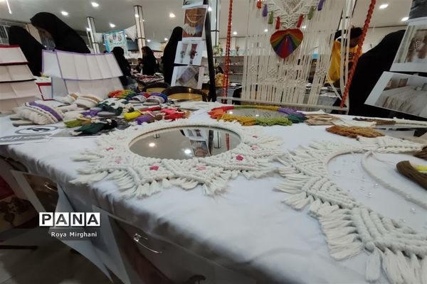 افتتاح نمایشگاه اقتصاد مقاومتی در بافق