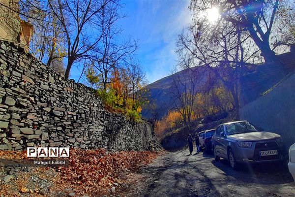 زیبایی روستای دهبار طرقبه در فصل پاییز