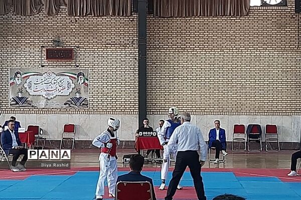 برگزاری مسابقات تکواندو در شهرستان قرچک