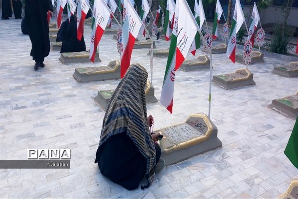 اردوی راهیان نور دانش‌آموزان ناحیه یک قم