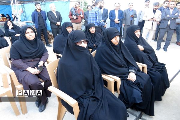 نمایشگاه کار آفرینی صنایع دستی و مشاغل خانگی در میاندورود