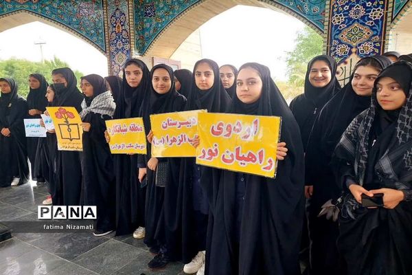 اعزام کاروان راهیان‌نور دانش‌آموزی ازمنطقه شبانکاره  به مناطق عملیاتی جنوب کشور