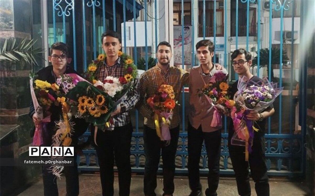 کسب مدال طلای دانش‌آموزان فومنی در مسابقات لیگ  پایا