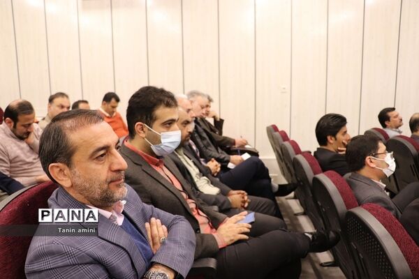 برگزاری کارگاه توجیهی  برنامه کشوری فراگیر پرورشی  در رودهن با حضور معاون پرورشی اداره کل آموزش و پرورش  شهرستان‌های تهران