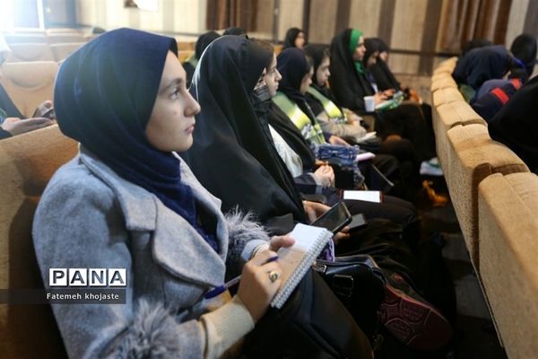 کارگاه آموزش سواد رسانه و خبرنویسی ویژه خبرنگاران پانا قرچک