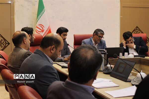 اولین جلسه هماهنگی ویژه مسئولان توزیع شیر رایگان مدارس دولتی مناطق شهرستان‌های استان‌تهران