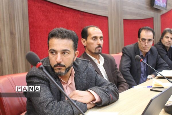 اولین جلسه هماهنگی ویژه مسئولان توزیع شیر رایگان مدارس دولتی مناطق شهرستان‌های استان‌تهران
