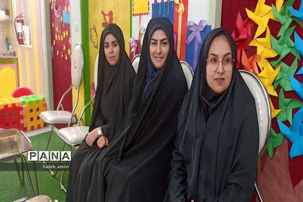 رونمایی از اولین مجوز فعالیت و تابلوی کودکستان در استان اصفهان