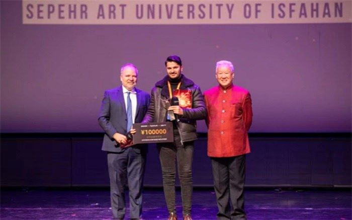 «چمدان» موفق به کسب دو جایزه از جشنواره بیجینگ شد