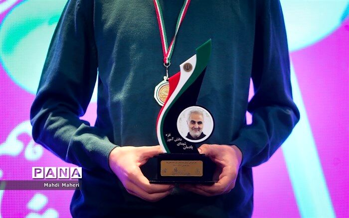 کسب دو مدال نقره و برنز کشوری لیگ علمی پایا توسط دانش‌آموزان خوزستانی