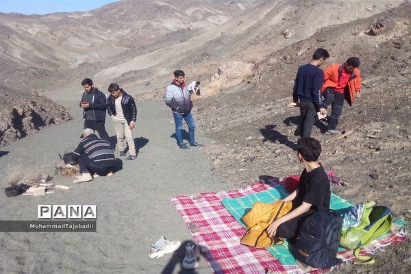 ‌کوه‌پیمایی هنرجویان هنرستان شهید‌دیواندری سبزوار