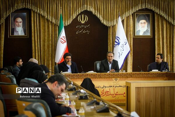نشست خبری معاون حقوقی رئیس‌جمهوری