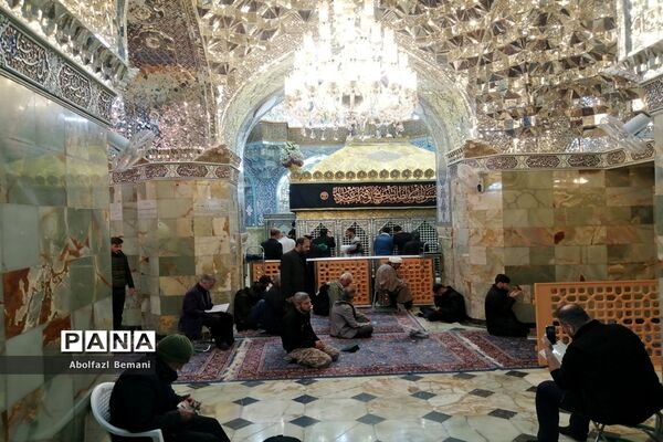 حرم بانوی کرامت در سحرگاه شهادت حضرت زهرا(س)