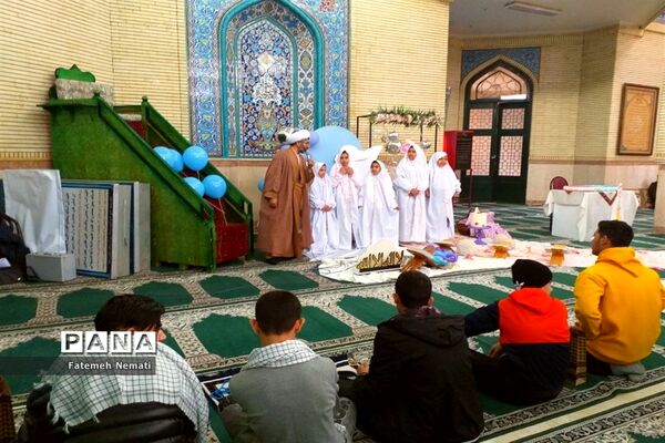 برگزاری جشن تکلیف ویژه دانش‌آموزان بهزیستی در شهرستان ملارد