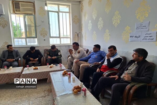 جلسه برنامه‌ریزی اعضای ستاد برگزاری مانور زلزله در شهرستان شادگان