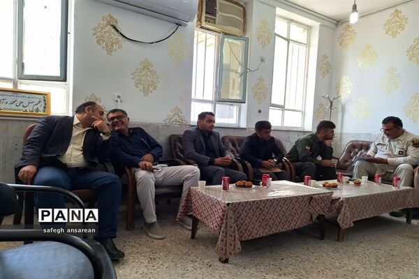 جلسه برنامه‌ریزی اعضای ستاد برگزاری مانور زلزله در شهرستان شادگان