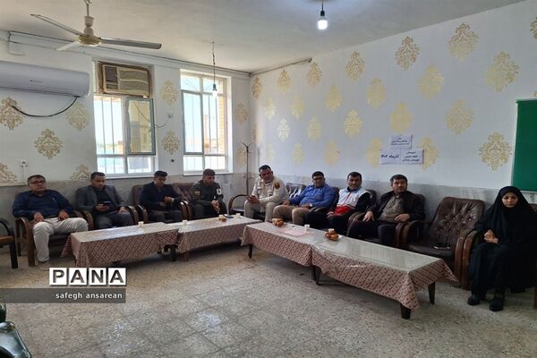 جلسه برنامه‌ریزی اعضای ستاد برگزاری مانور زلزله در شهرستان شادگان