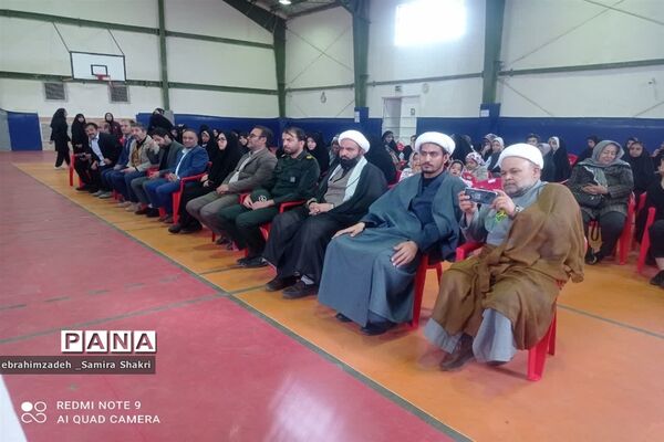 اعزام دانش آموزان پایه دهم شهرستان جاجرم به  اردوی راهیان نور