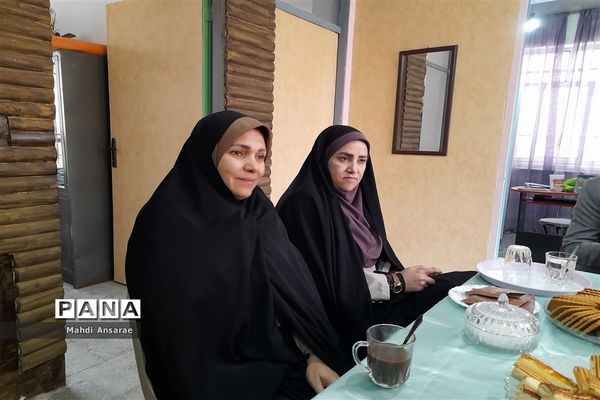 افتتاح کتابستان غدیر در مدرسه مصطفی بیات شهرستان ملارد