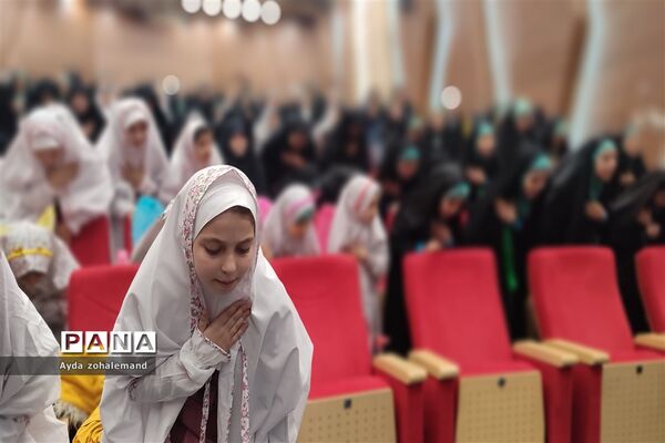 اولین دوره جشنواره گروه سرود با عنوان نغمه‌های فرزندان ایران در شهرستان رباط کریم