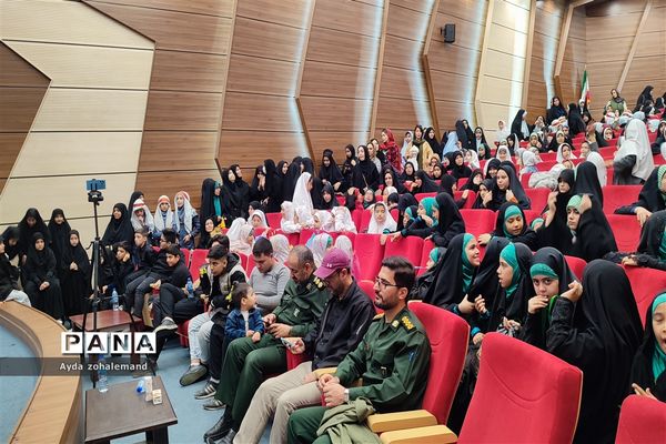 اولین دوره جشنواره گروه سرود با عنوان نغمه‌های فرزندان ایران در شهرستان رباط کریم