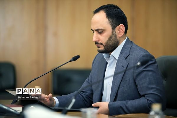 نشست خبری مشترک سخنگوی دولت و رئیس سازمان برنامه و بودجه