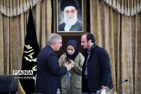 نشست خبری مشترک سخنگوی دولت و رئیس سازمان برنامه و بودجه