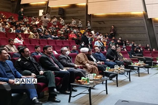 آیین اختتامیه هفته فرهنگی شهرستان قدس در سالن فرهنگ و هنر شهرداری شهرستان قدس