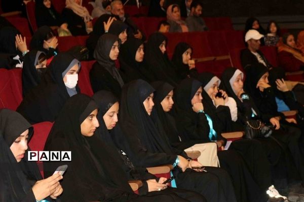 اردوی راهیان نور دانش‌آموز دخترشهرستان قدس