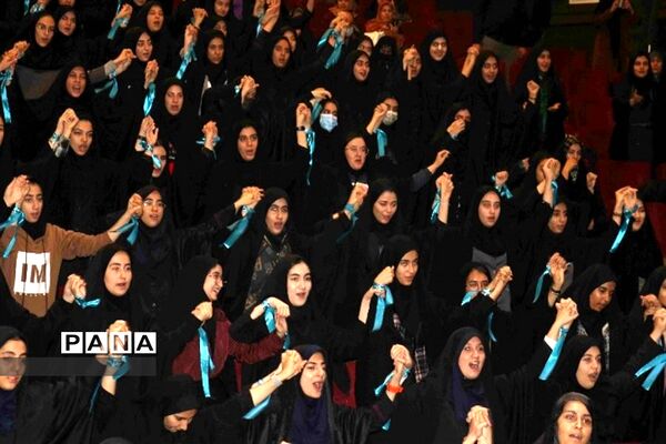 اردوی راهیان نور دانش‌آموز دخترشهرستان قدس