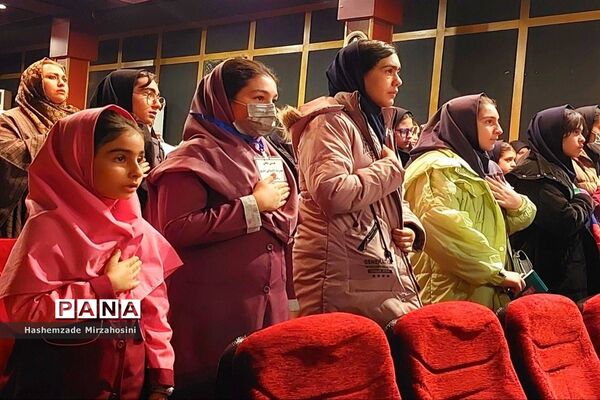 اولین جلسه رؤسای شورای دانش‌آموزی  دختران منطقه ۱۶