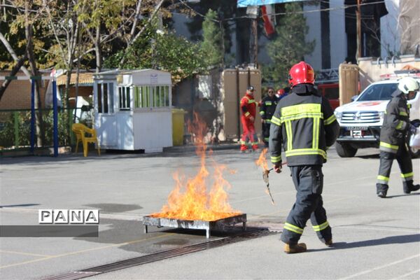 مانور سراسری زلزله و ایمنی ناحیه ۳ اصفهان